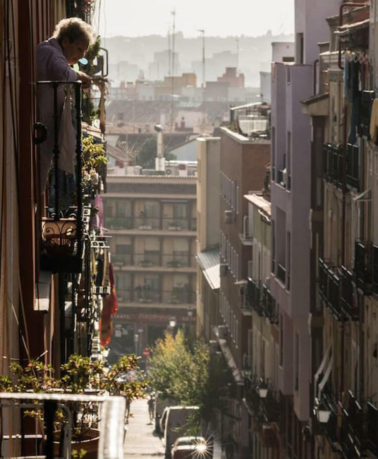 Buhardilla En Calle Amparo-Lavapies Madrid Exterior foto