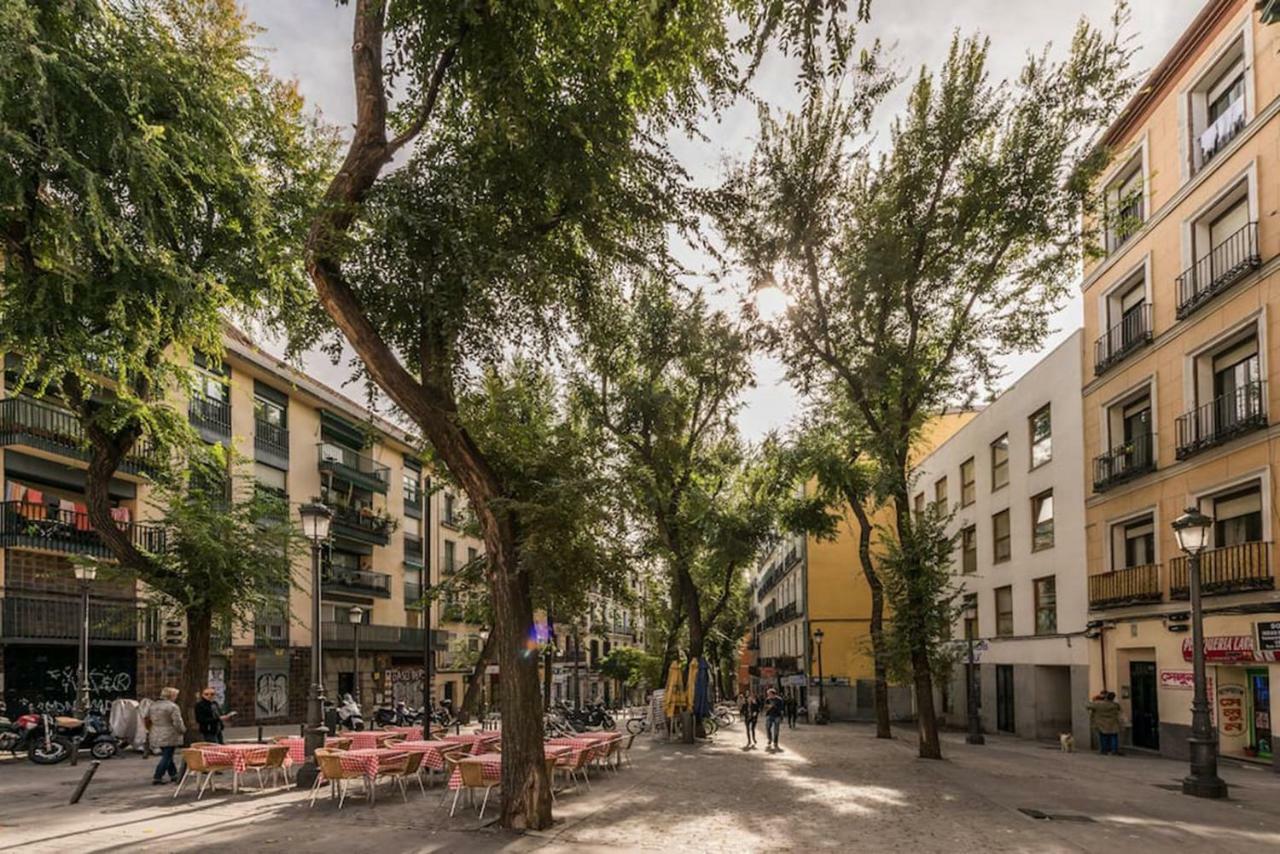 Buhardilla En Calle Amparo-Lavapies Madrid Exterior foto